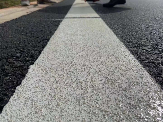Vernice di marcatura stradale bituminosa acrilica di linea Stabilità termica Altamente resistente